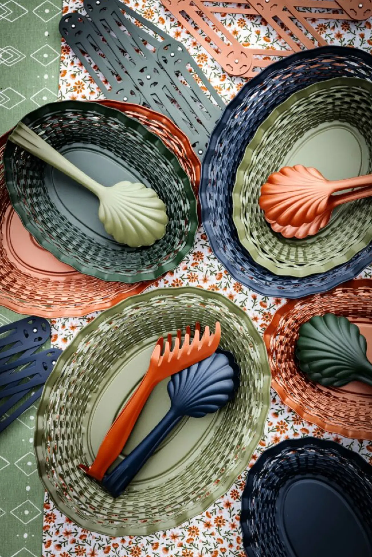 ROGER ORFEVRE Ustensiles De Cuisine^Corbeille à pain - 8 couleurs