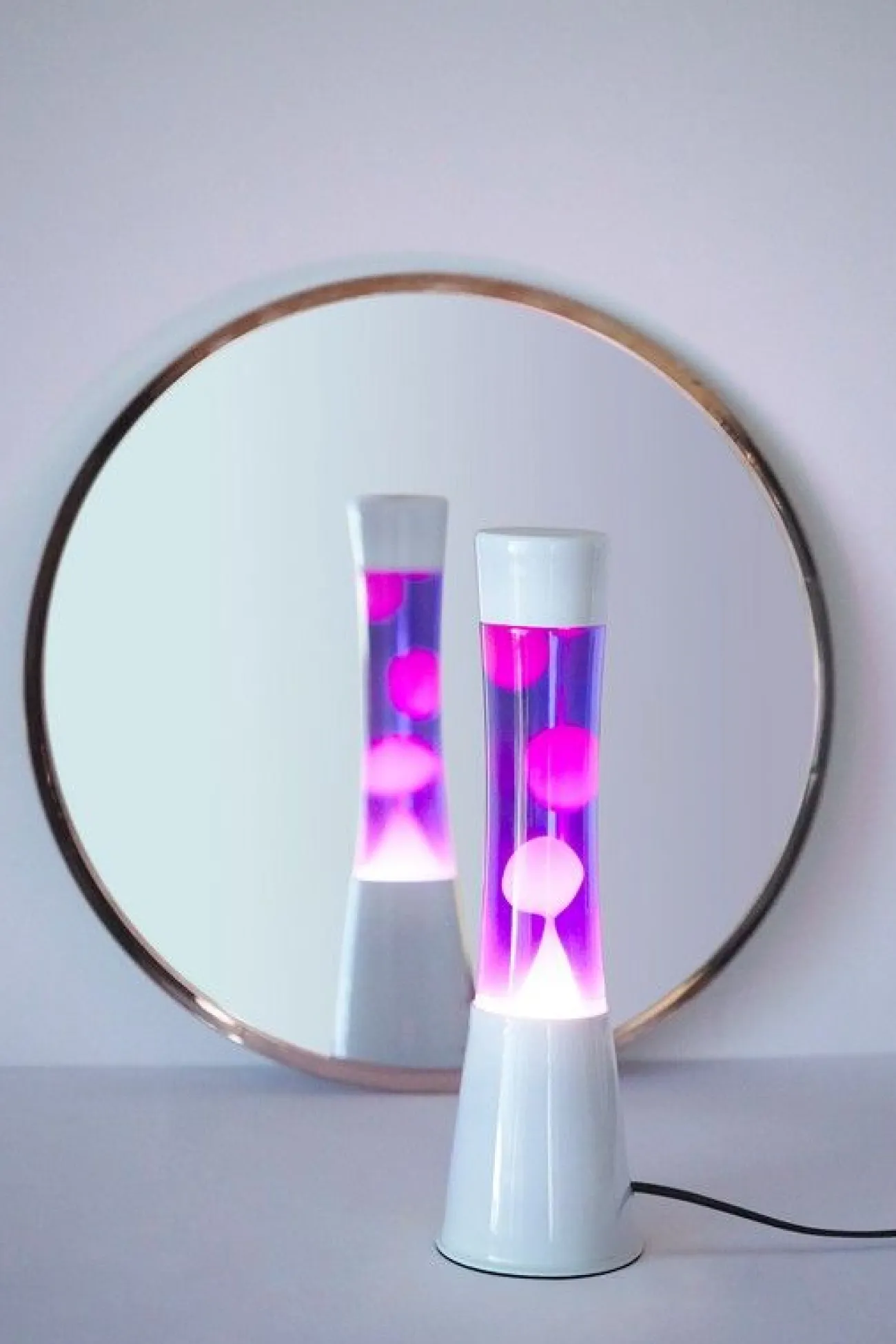 FISURA Lampes À Lave | Lampes À Poser^Lampe à lave H.40cm - violet base blanche