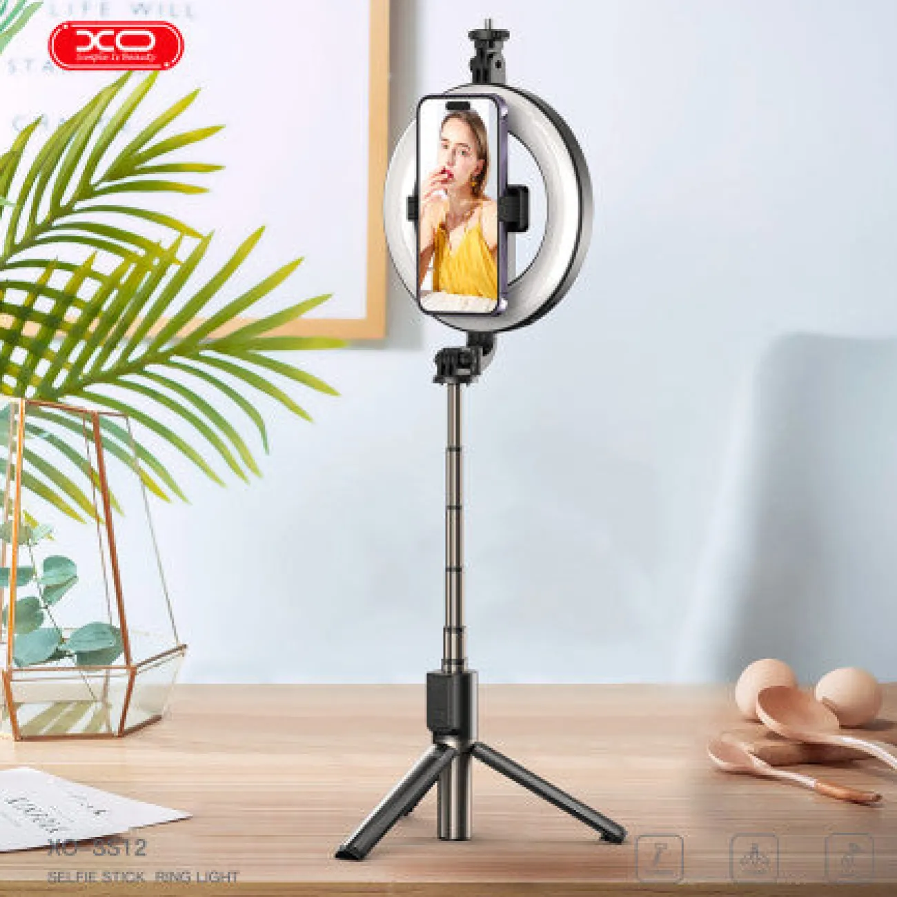 GROUPE H4 Accessoires High Tech^Lampe à Selfie - 95 cm