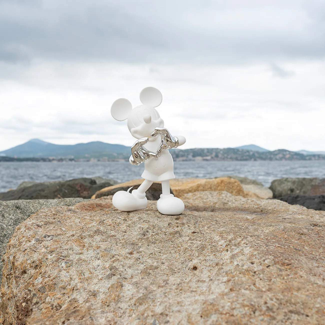 Enfant LEBLON DELIENNE Déco & Luminaires Enfants | Petits Objets Décoratifs^Mickey with Love par Kelly Hoppen blanc h.30 cm